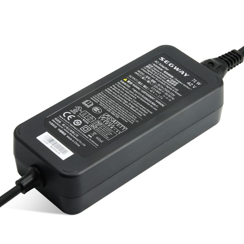 Chargeur d'origine pour Ninebot E2 Pro E3 - E3 Pro — Ninebot E3 E / Ninebot E3 Pro E / Ninebot E2 Pro E / Ninebot E2 Plus E II | Segway France