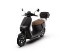 Top case avec support chromé pour eScooter — vue 2 | Segway France