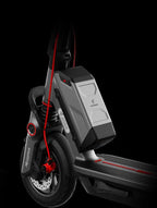 Batterie externe 48 V Segway installée sur une trottinette électrique