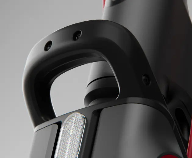Point de verrouillage dédié à la base de la potence de la Ninebot F3 Pro E et la NInebot F3 e