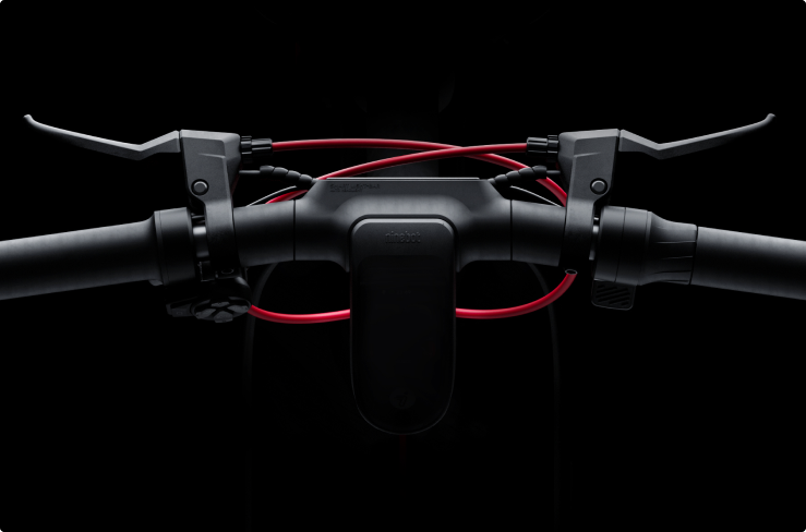 Guidon et câblage de la trottinette électrique Ninebot MAX G3 E, vue de dessus