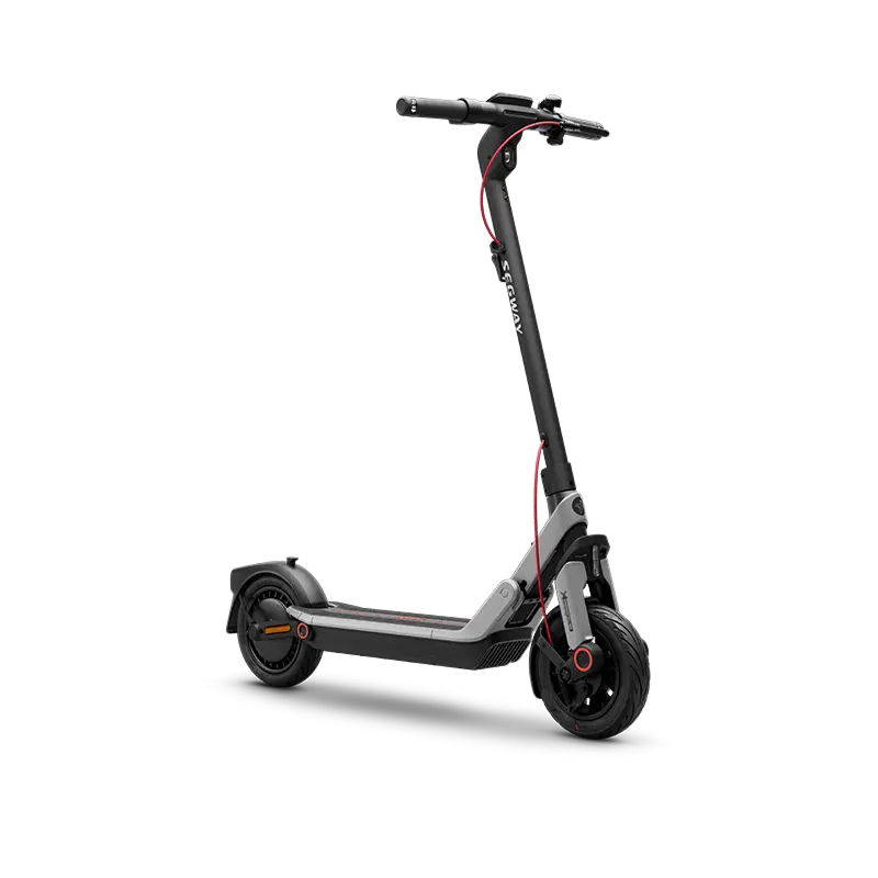 Trottinette électrique Segway Ninebot E3 E vue arrière de profil avec garde-boue et logo Segway