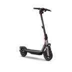Trottinette électrique Segway Ninebot F3 E, vue trois-quarts avant sur fond blanc