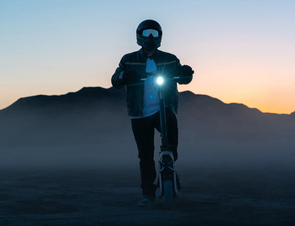 Trottinette électrique Segway GT3 E sur terrain varié démontrant le système de stabilité SegRide