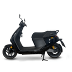 Scooter électrique Segway E300 SE noir, vue de profil gauche