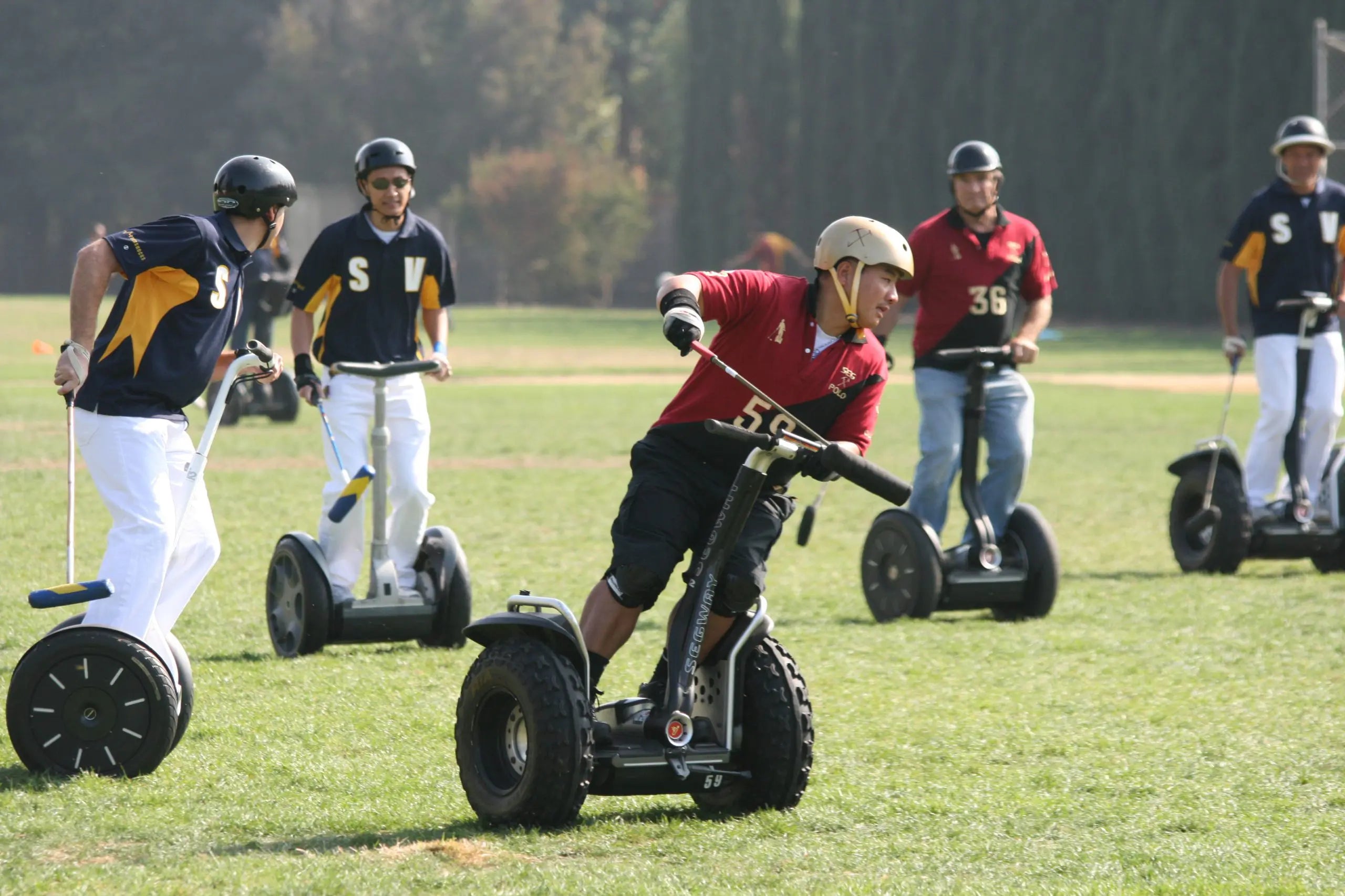 Partie de Segway polo sur des gyropodes Segway X2 SE